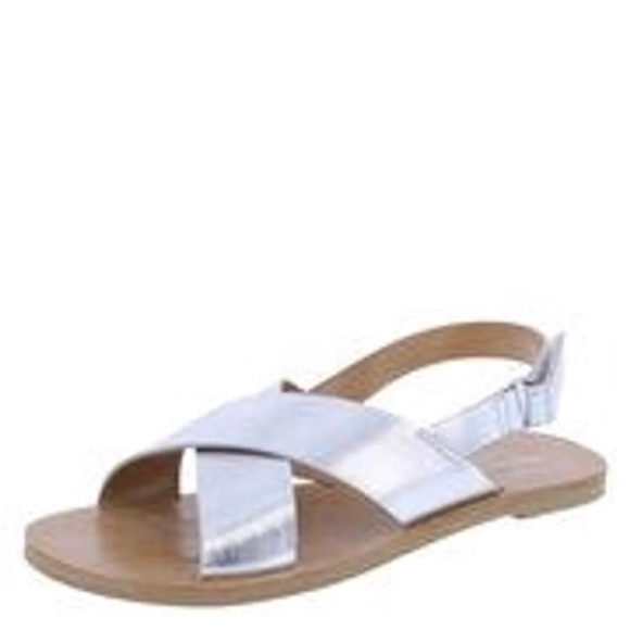 payless sandals clearance